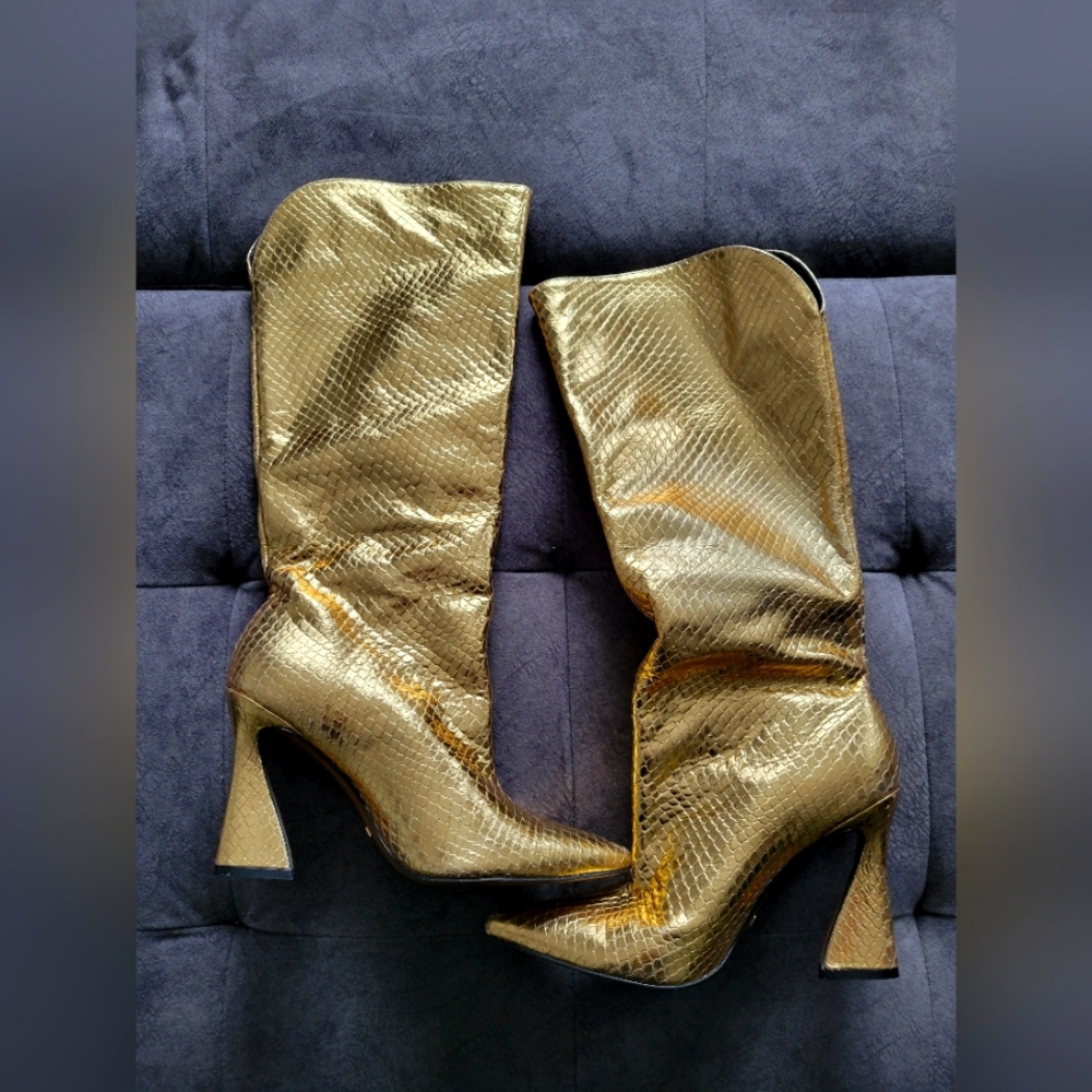 L'intervalle calf high faux snake leather gold boots